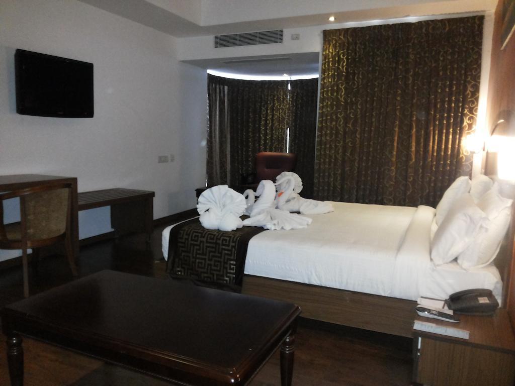 Hotel Milestonnez Sriperumbudur Room photo