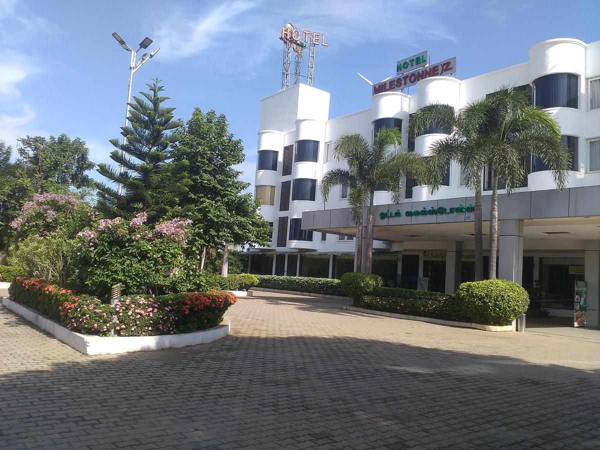 Hotel Milestonnez Sriperumbudur Exterior photo
